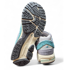 New Balance Sneakers Latest Edition Available in all sizes - Image 5